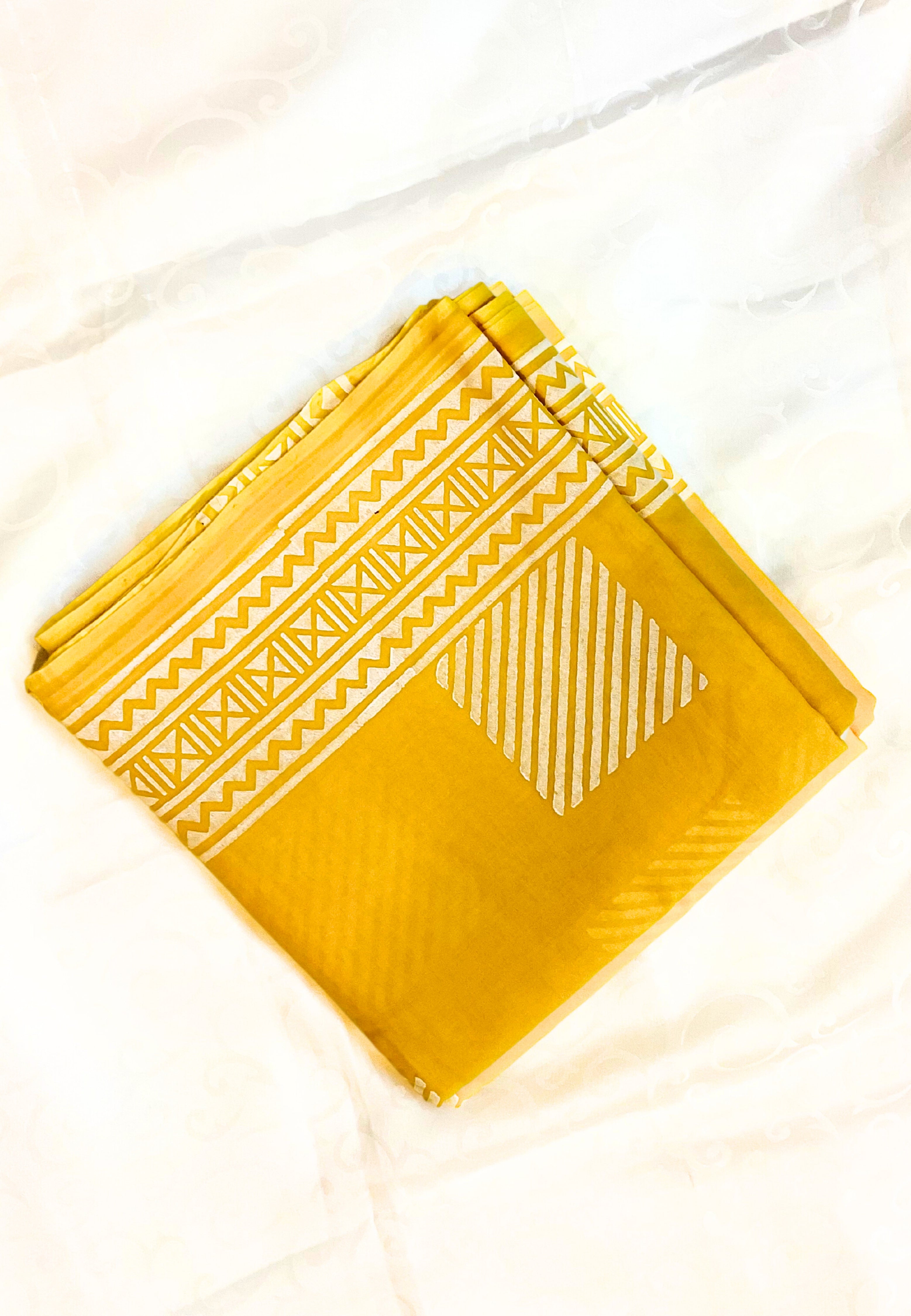 Lemon Yellow Mulmul Saree
